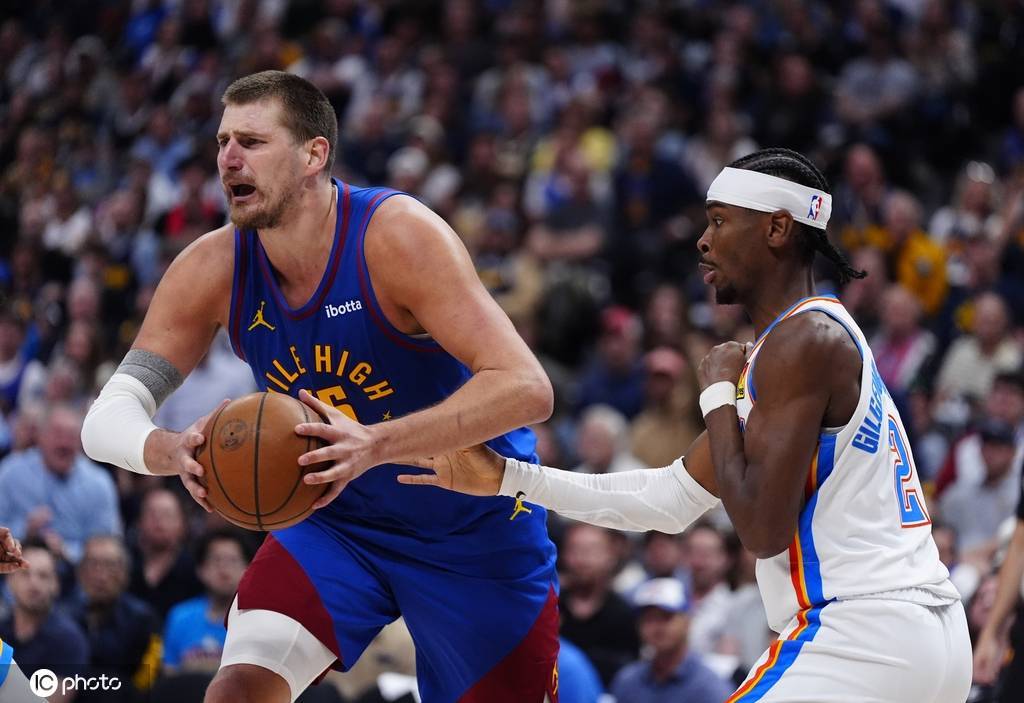 NBA官网公布新赛季西部前十球员：约基奇居首